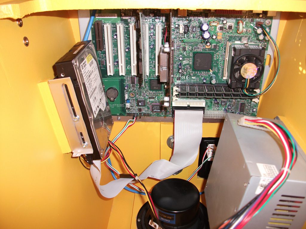 An inside view of the motherboard and disk.